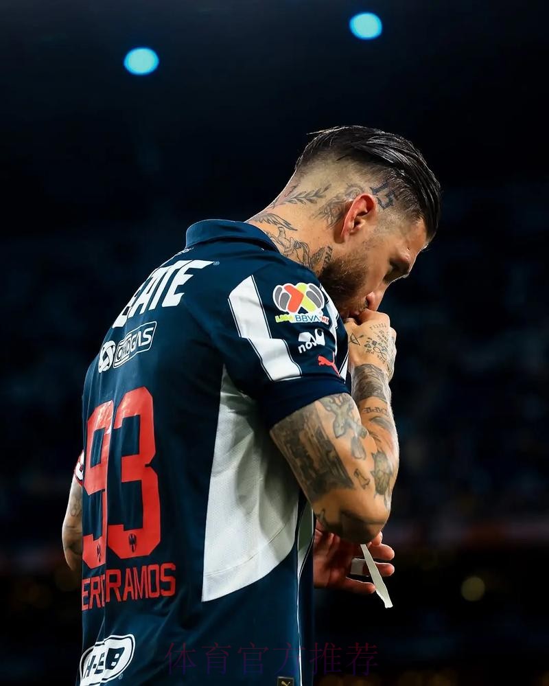 西媒:拉莫斯愿降薪续约两年 他意识到留队是优选